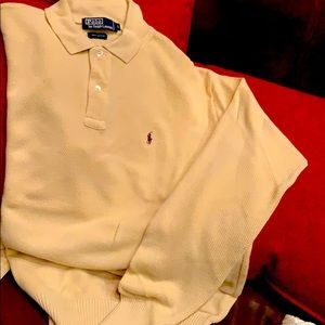 Men’s 2 button light weight sweater